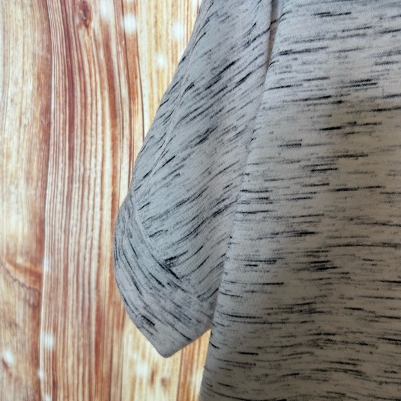 Kyoden  Sport Top Open Back Large Off White and Black - Picture 7 of 7